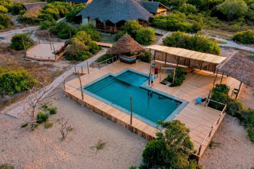 saadani beach camp