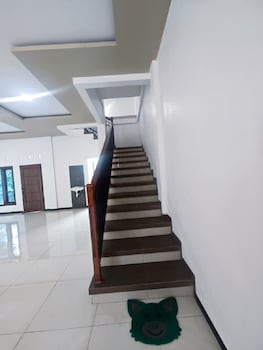 Guesthouse Twin Bromo,,2 star