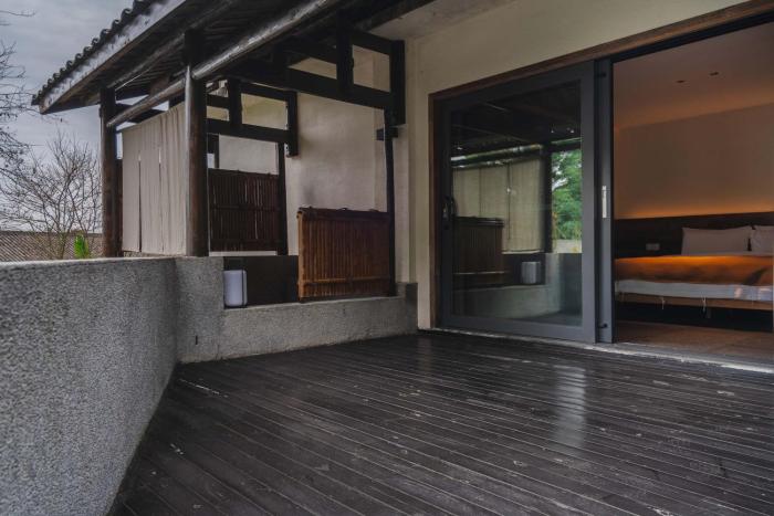 emeishan xiaoshanqing luxury resort