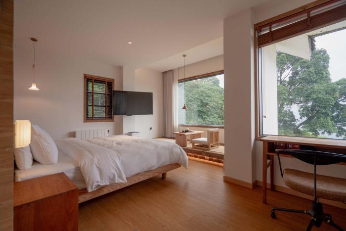 emeishan xiaoshanqing luxury resort