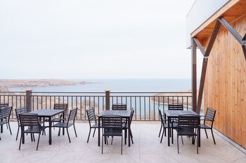 ton azure hotel