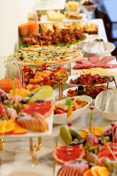 Ton Azure Hotel,,3 star