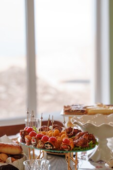 ton azure hotel