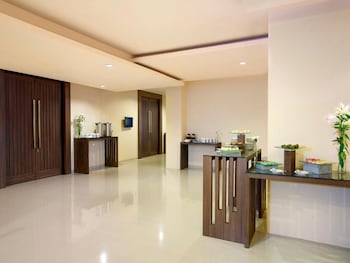 hotel santika depok
