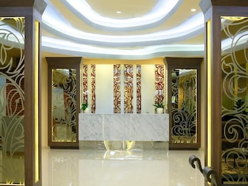 hotel santika depok