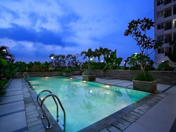 hotel santika depok