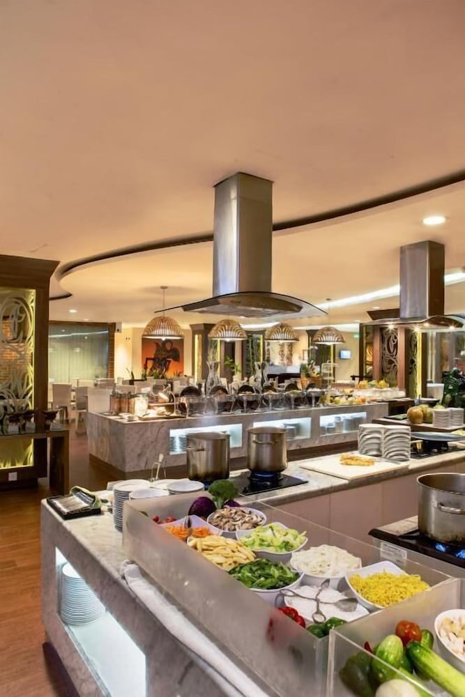 hotel santika depok