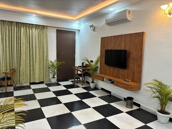 the grand kasturi resort