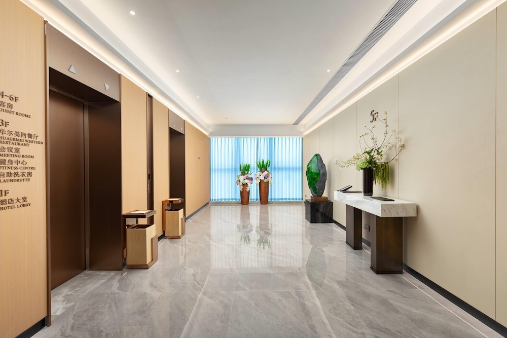 ramada by wyndham zhaoqing dawang