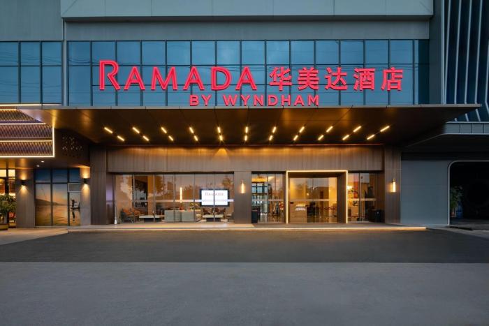 ramada by wyndham zhaoqing dawang
