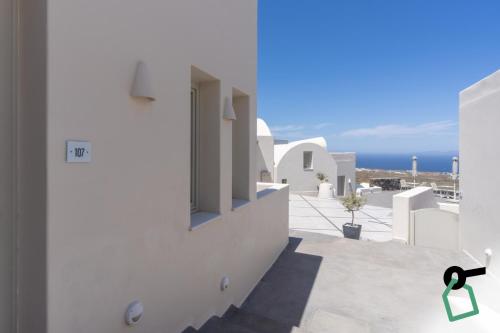 hotiday santorini oia
