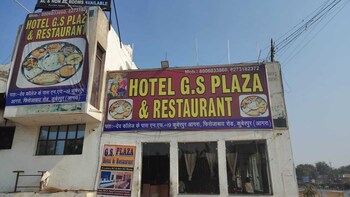 Hotel Gs Plaza & Restaurant,,3 star