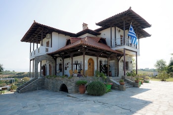 archontiko alexandros boutique hotel