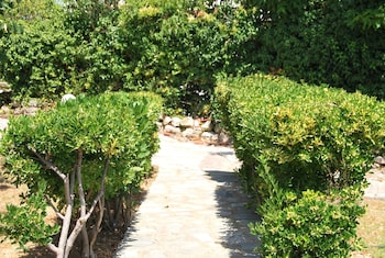 archontiko alexandros boutique hotel