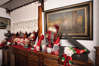 archontiko alexandros boutique hotel
