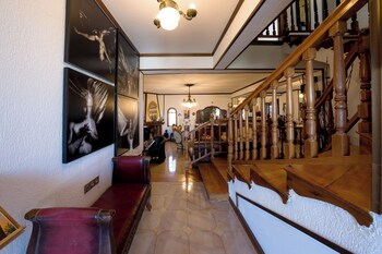 archontiko alexandros boutique hotel