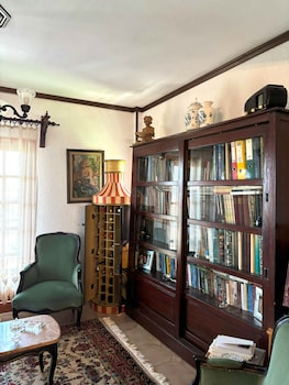 archontiko alexandros boutique hotel