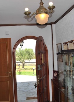 archontiko alexandros boutique hotel
