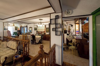 archontiko alexandros boutique hotel