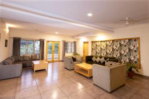 classic boutique hotel and luxury service apartments