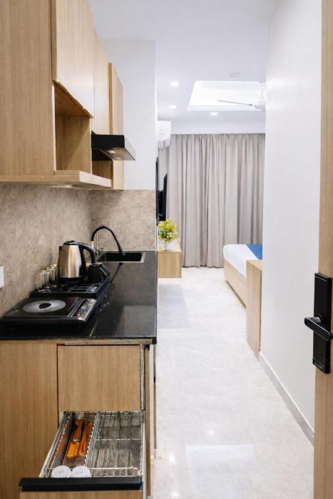 dreamwood hotel near sec 29 gurgaon