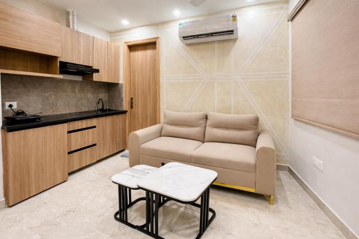 dreamwood hotel near sec 29 gurgaon