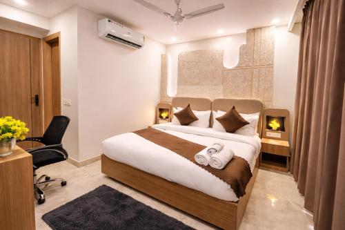 dreamwood hotel near sec 29 gurgaon