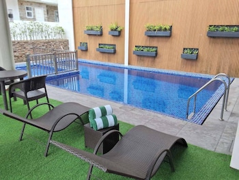 Verdant Villas Tagaytay,,3 star