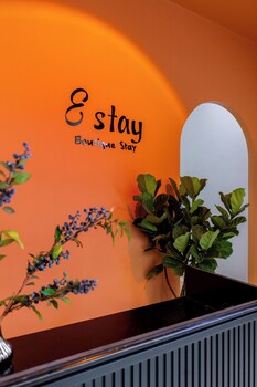 e stay boutique