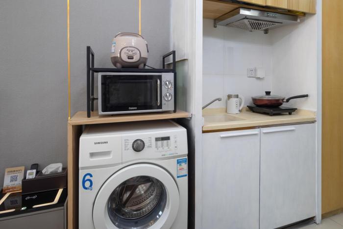shanghai tongrenge guesthouse