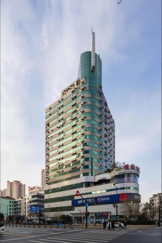 shanghai tongrenge guesthouse