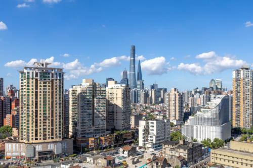 shanghai tongrenge guesthouse