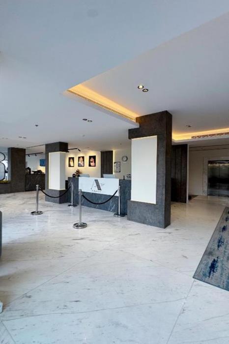 triple a hotel