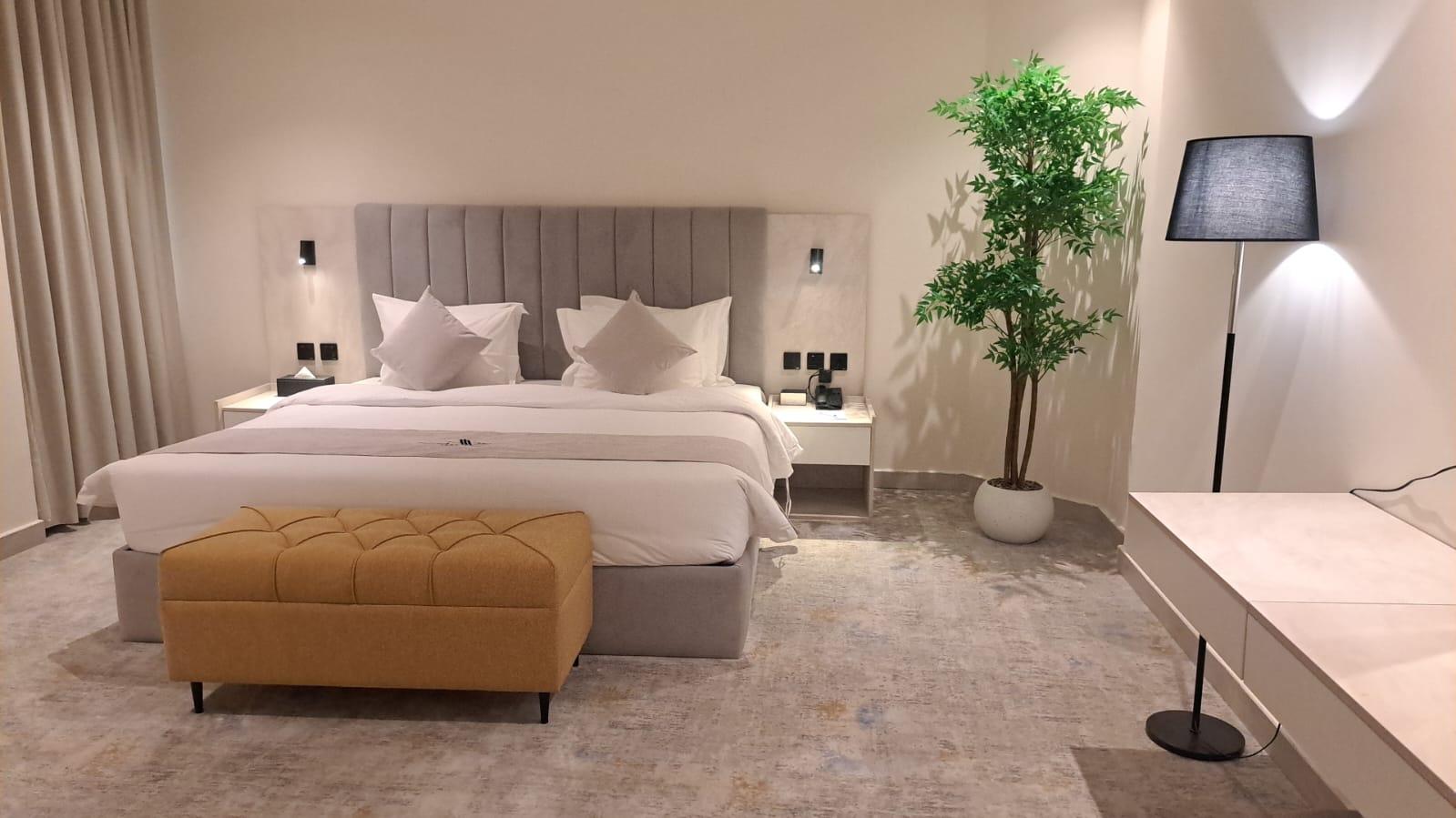 triple a hotel