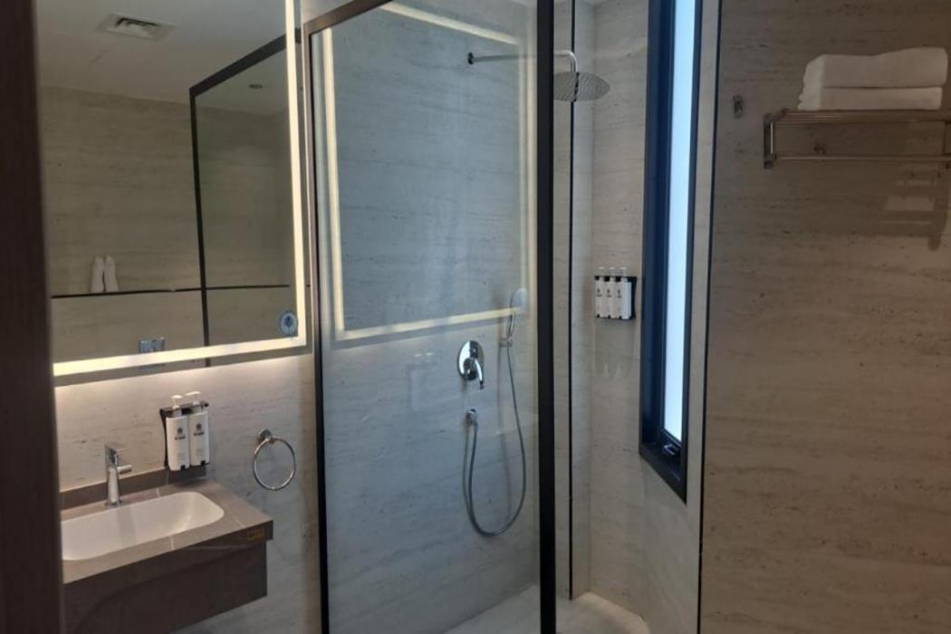 triple a hotel