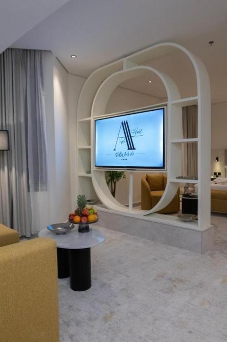 triple a hotel