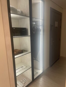 triple a hotel