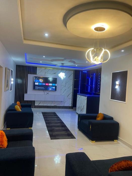 palms regalia luxury apartment