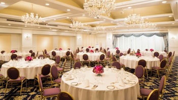 fluke banquet hall gurgaon