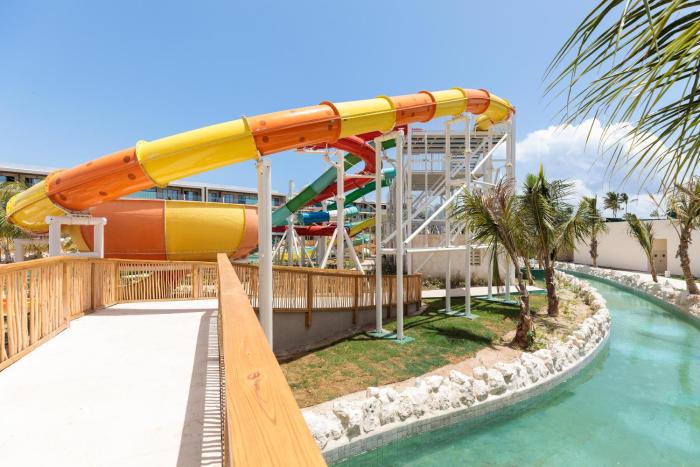 serenade caribe club family beach resort