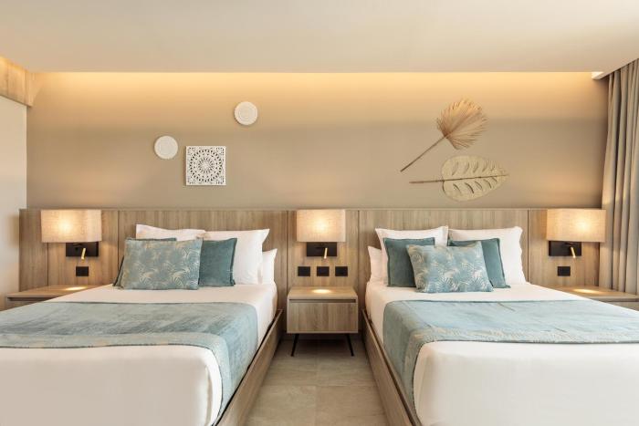 serenade caribe club family beach resort