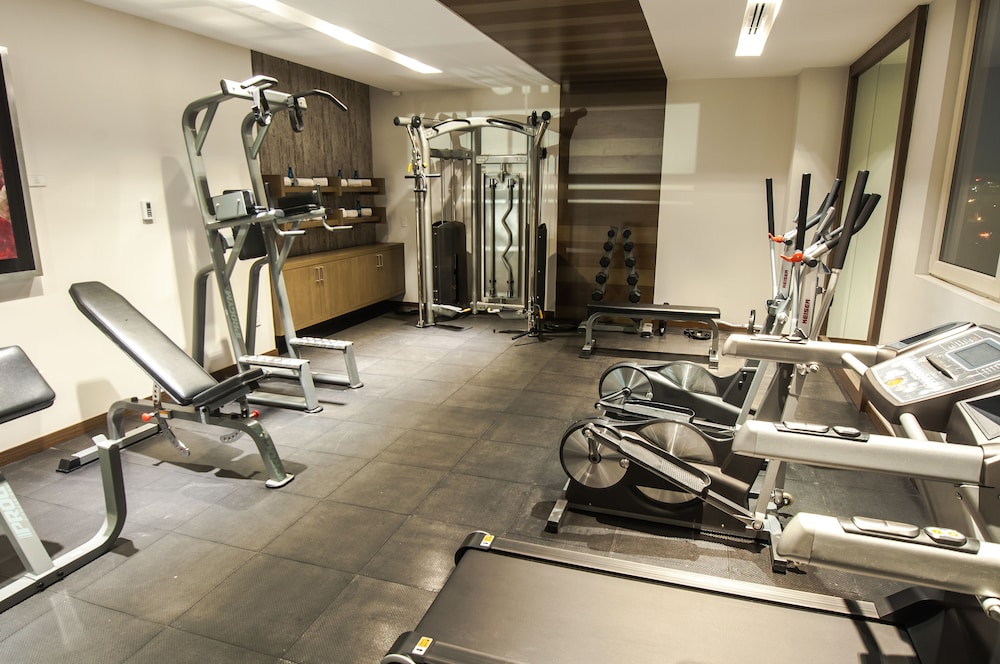 square small luxury hotel providencia