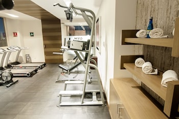 square small luxury hotel providencia
