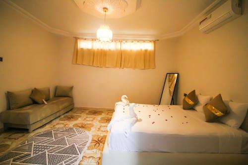 redmoon villa and riad