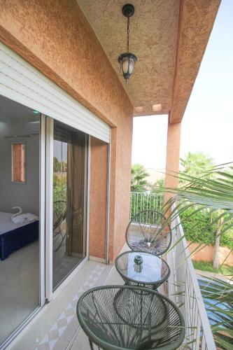 redmoon villa and riad