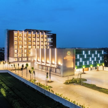 grand maya by artotel banjarbaru