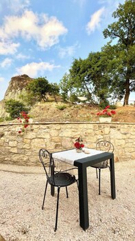 pietra home