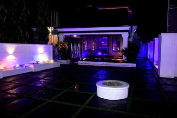 dreamville hotel and resort