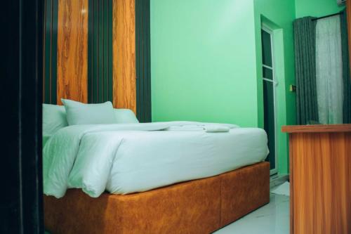 mbre hotel and resorts
