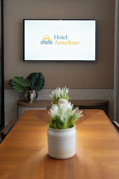 hotel anselmo
